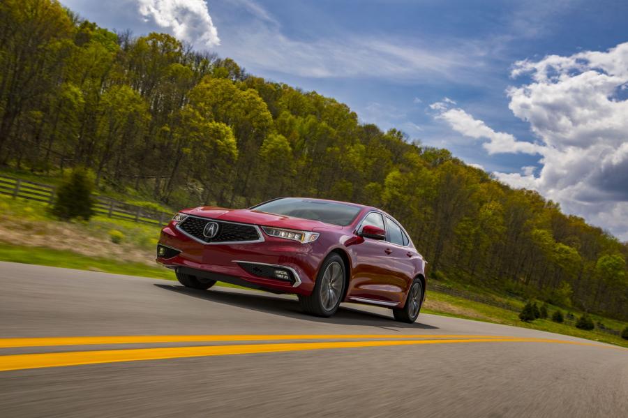  Acura TLX SH-AWD 2017 года  (фото 22 из 36)